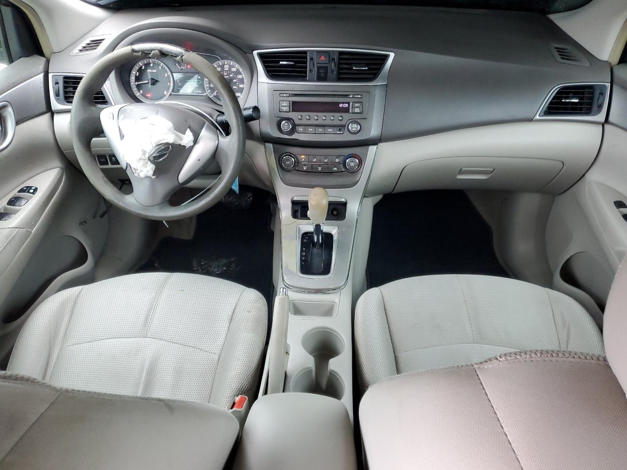 2013 Nissan Sentra - Image 8