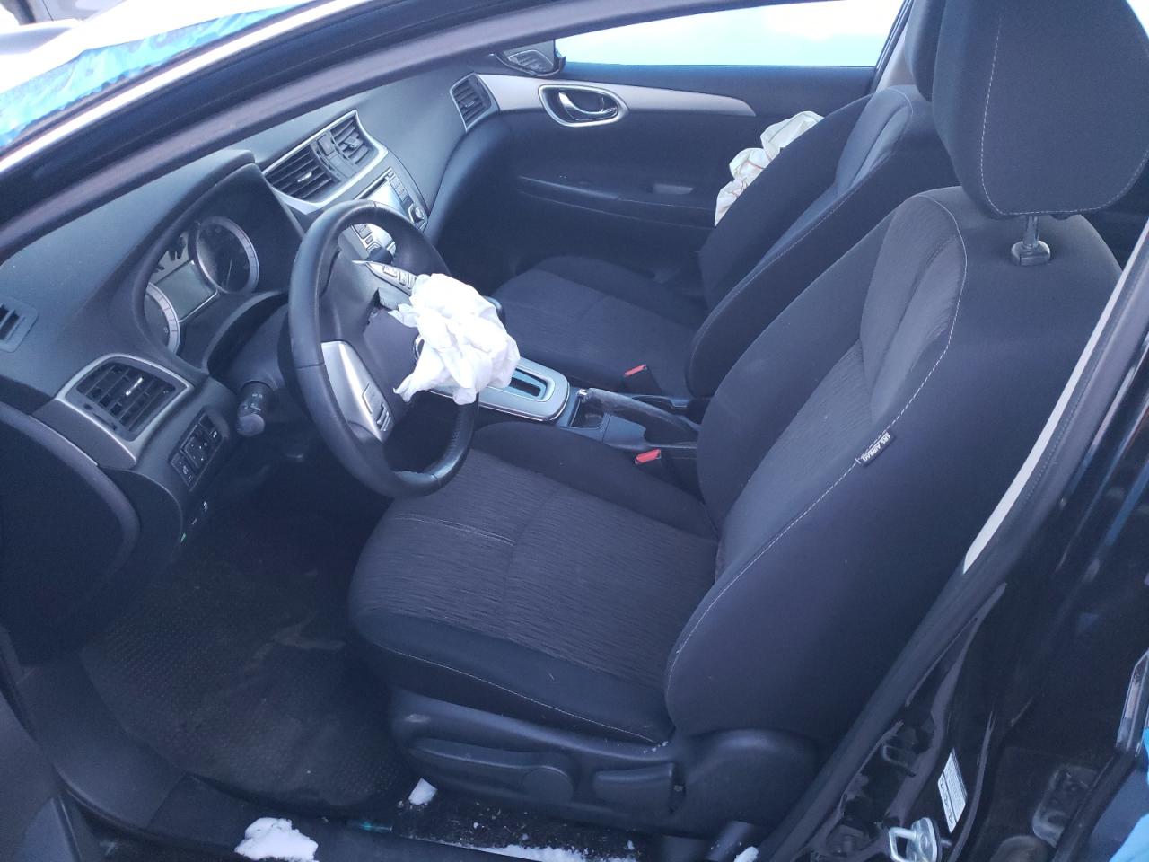 2015 Nissan Sentra - Image 7