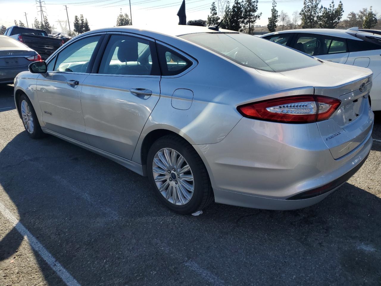 VIN 3FA6P0LU5DR178616 2013 FORD FUSION no.2