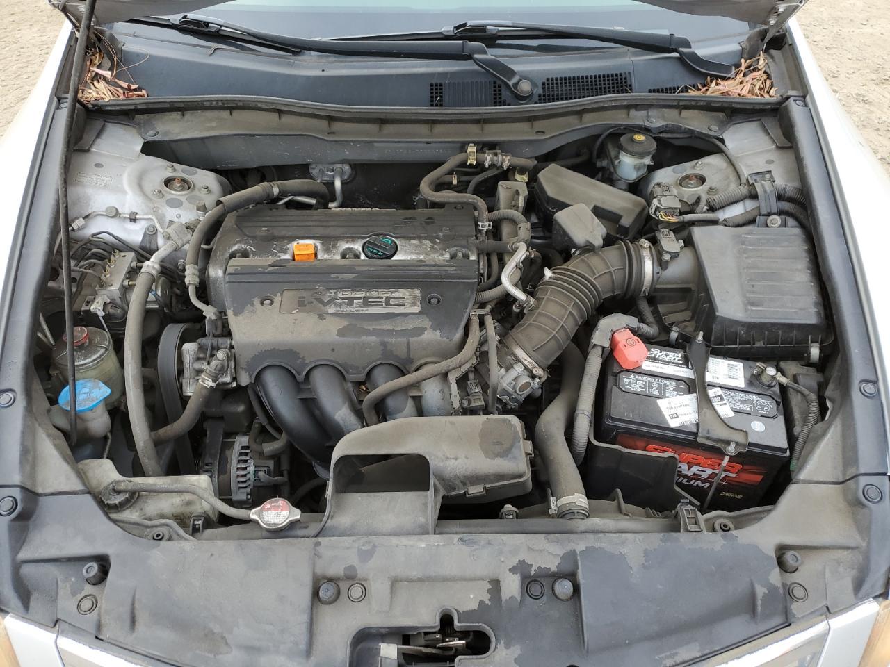 2009 Honda Accord - Image 11