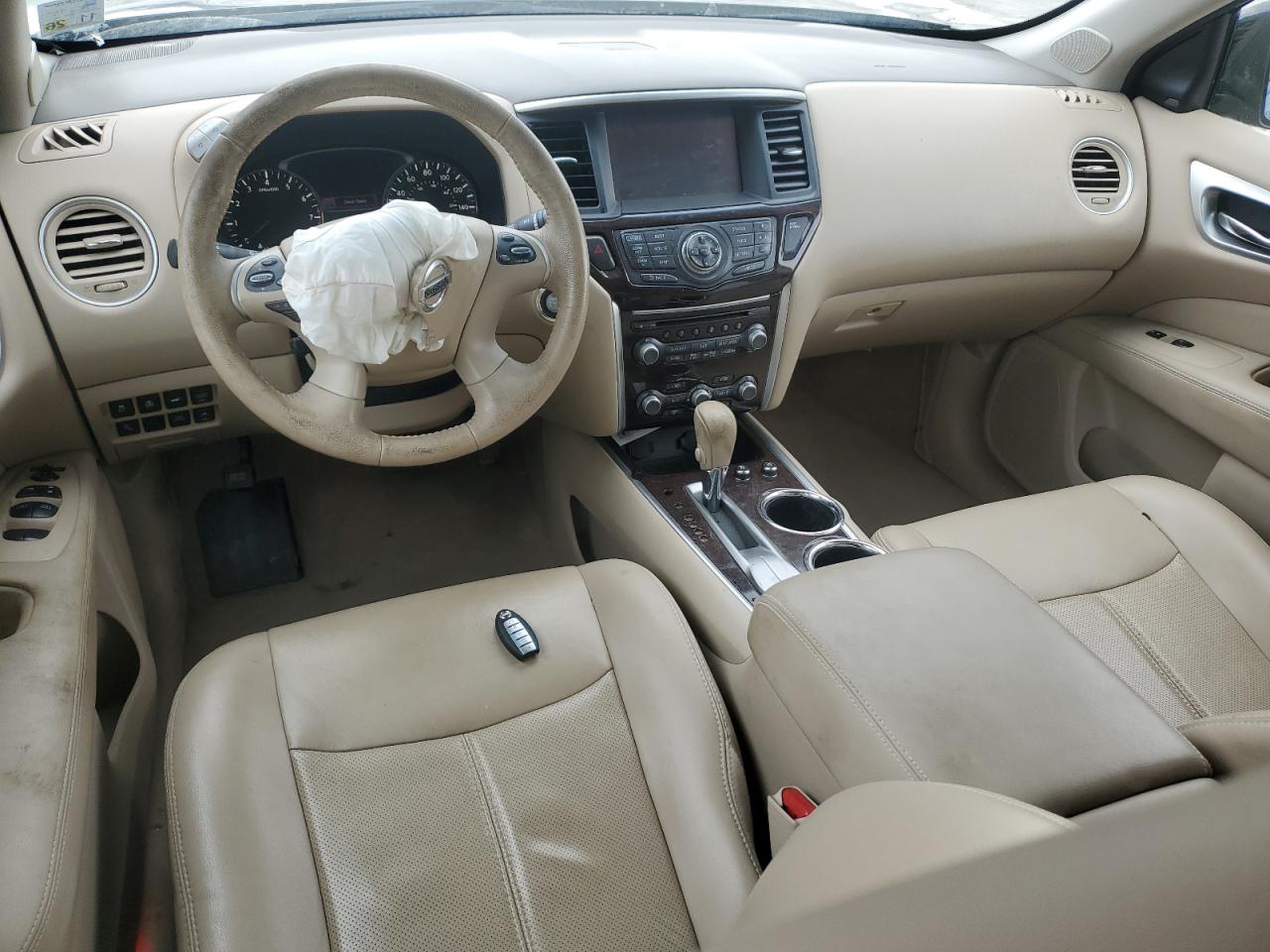 2015 Nissan Pathfinder - Image 8