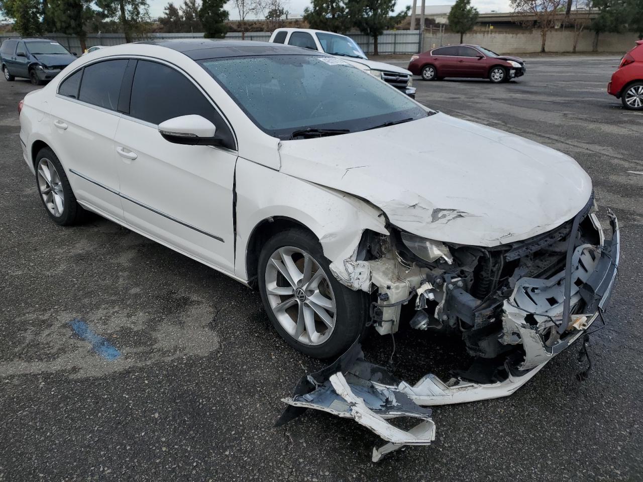2010 Volkswagen Passat CC - Image 4