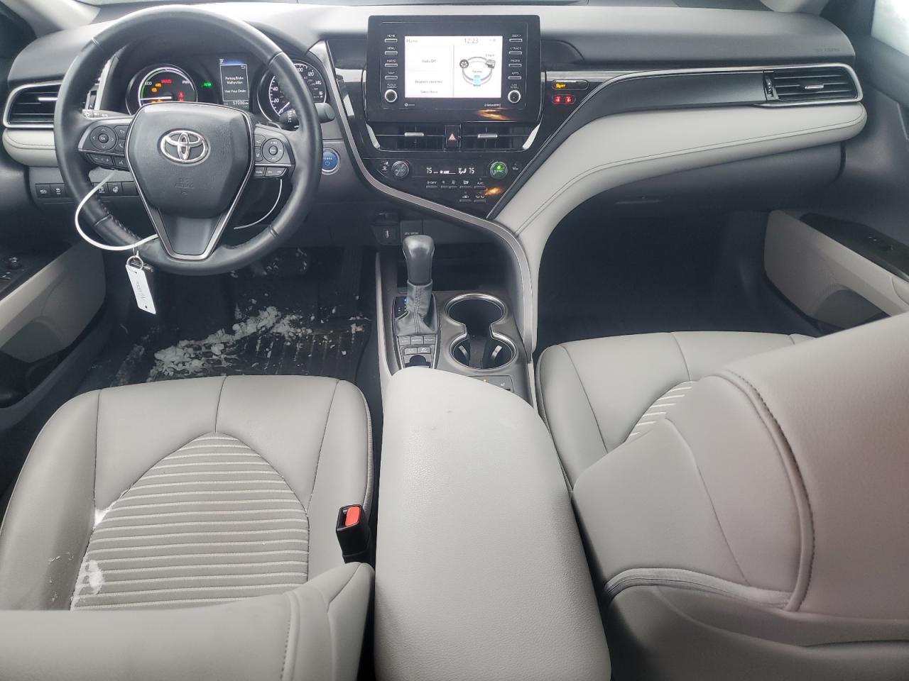 2021 Toyota Camry - Image 8