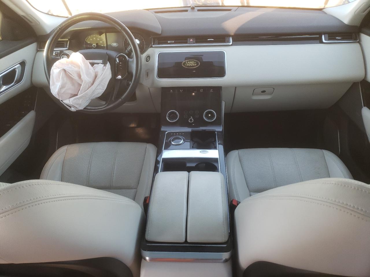2020 Land Rover Range Rover - Image 8
