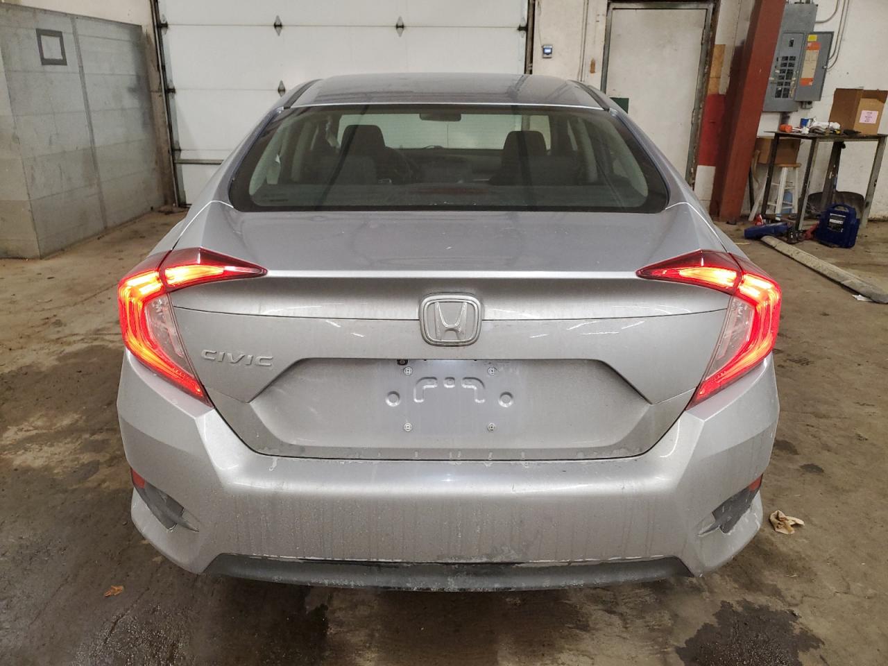 2017 Honda Civic - Image 6