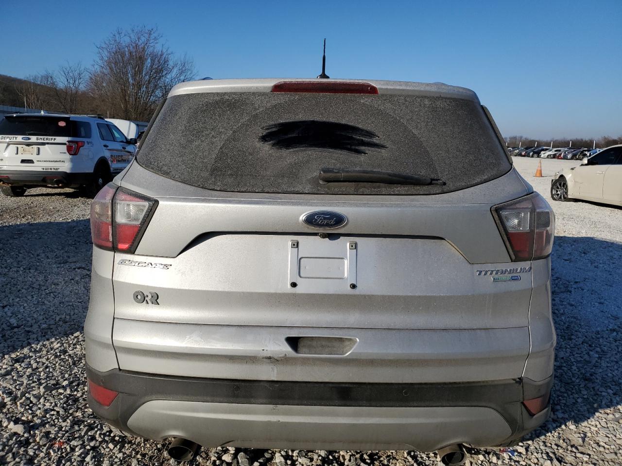 1FMCU9J93HUC98997 FORD ESCAPE 2017