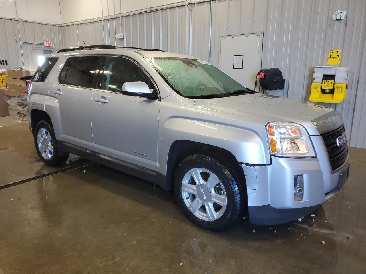 2015 GMC Terrain - Image 4