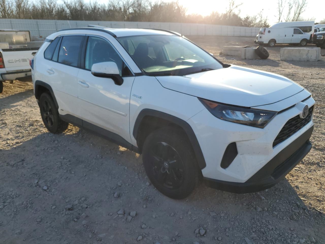 2T3MWRFV2KW009479 TOYOTA RAV4 2019