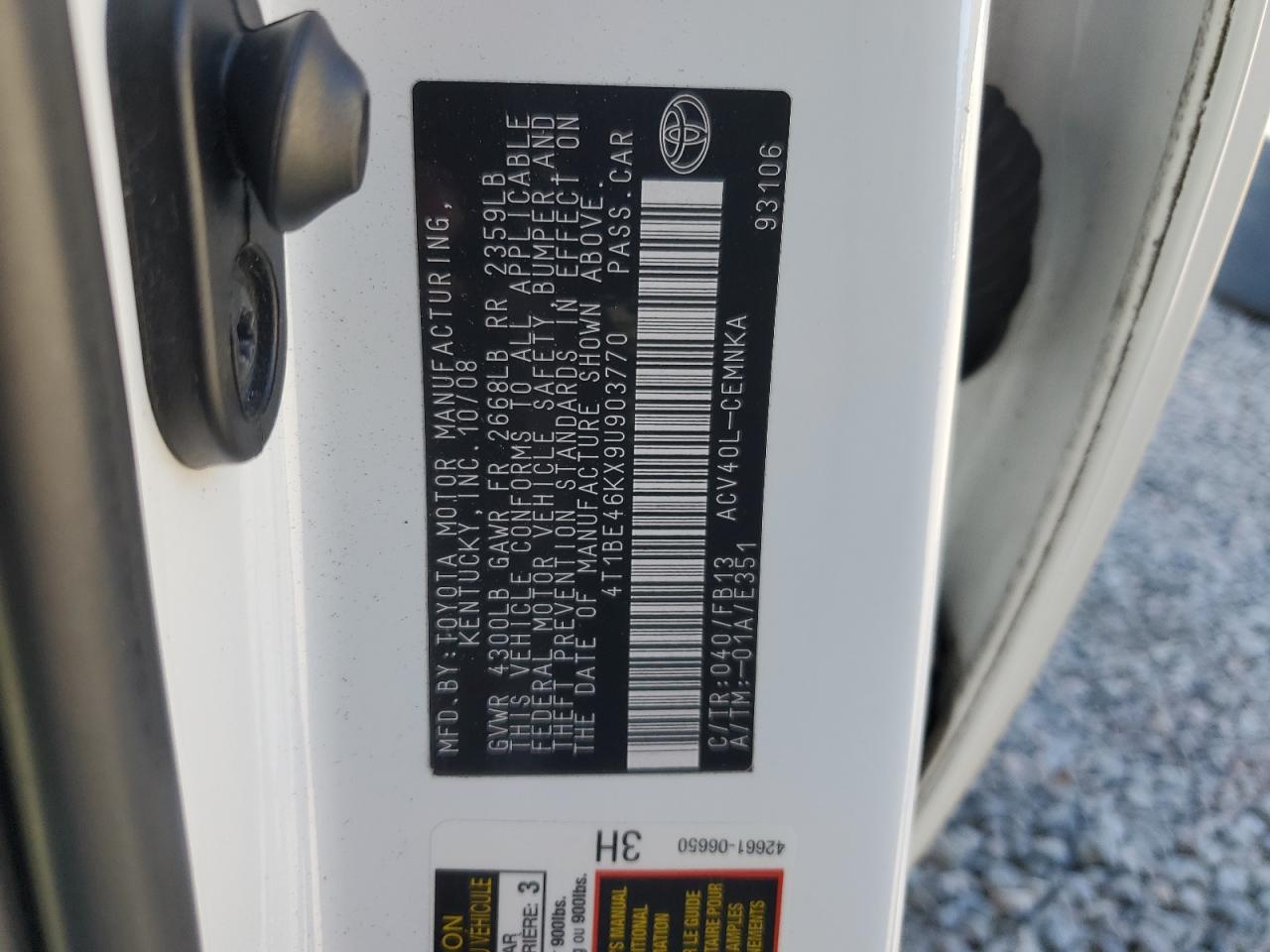 2009 Toyota Camry - Image 12