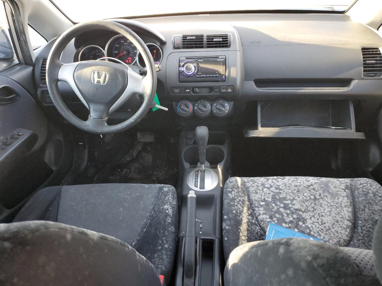 2007 Honda Fit - Image 8