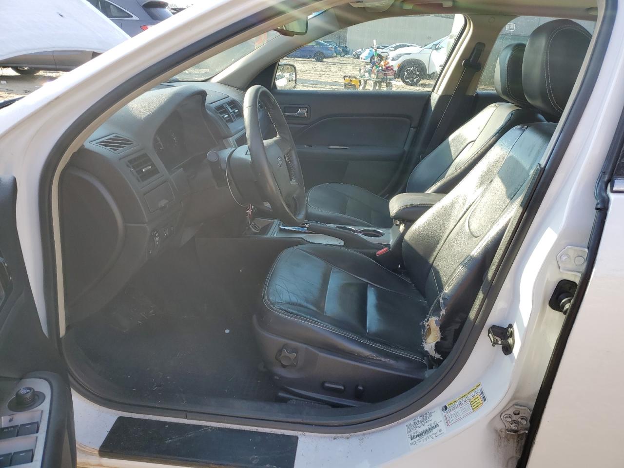 2010 Ford Fusion - Image 7