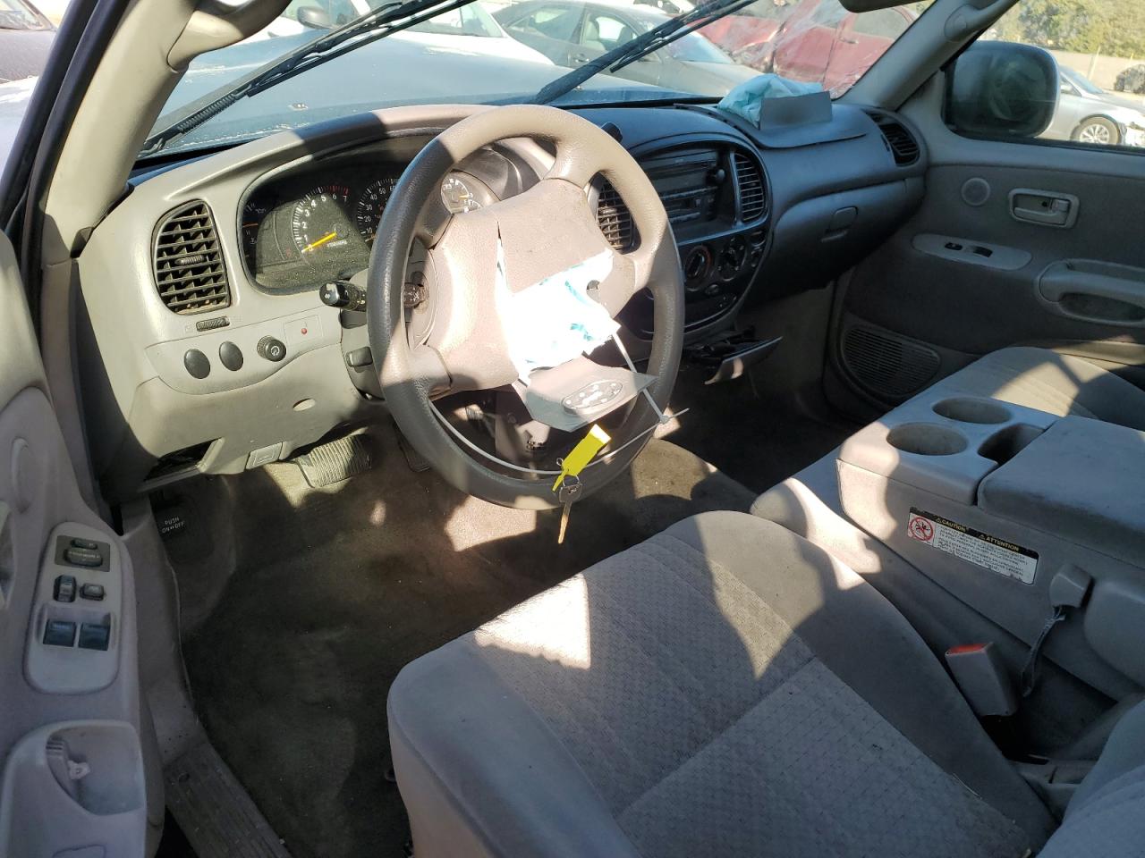 2003 Toyota Tundra - Image 8
