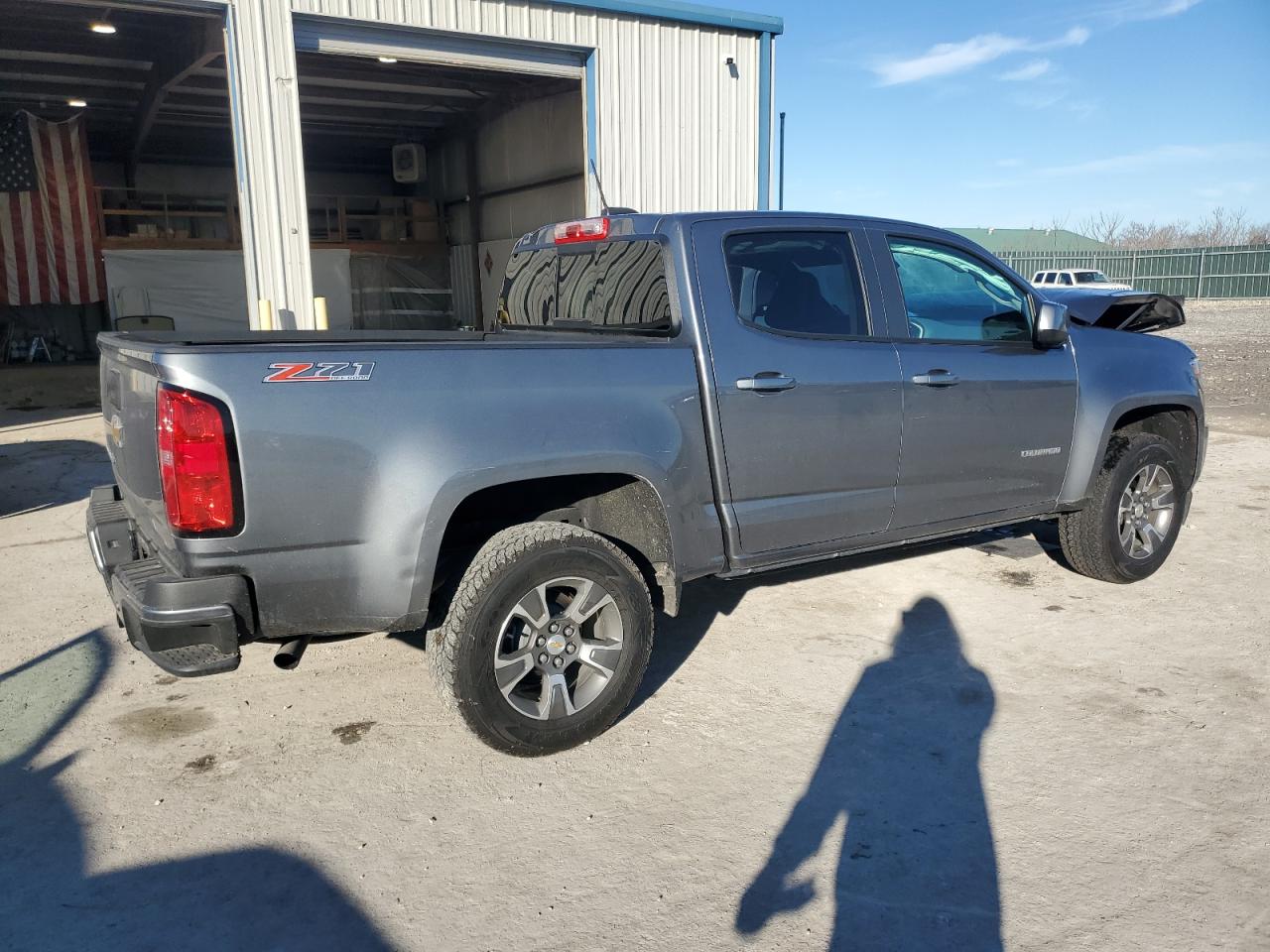 2020 Chevrolet Colorado - Image 3