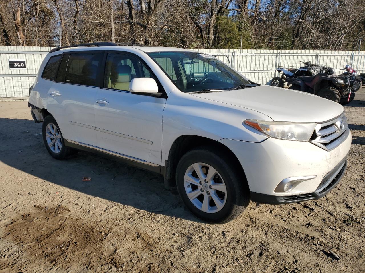 2012 Toyota Highlander - Image 4