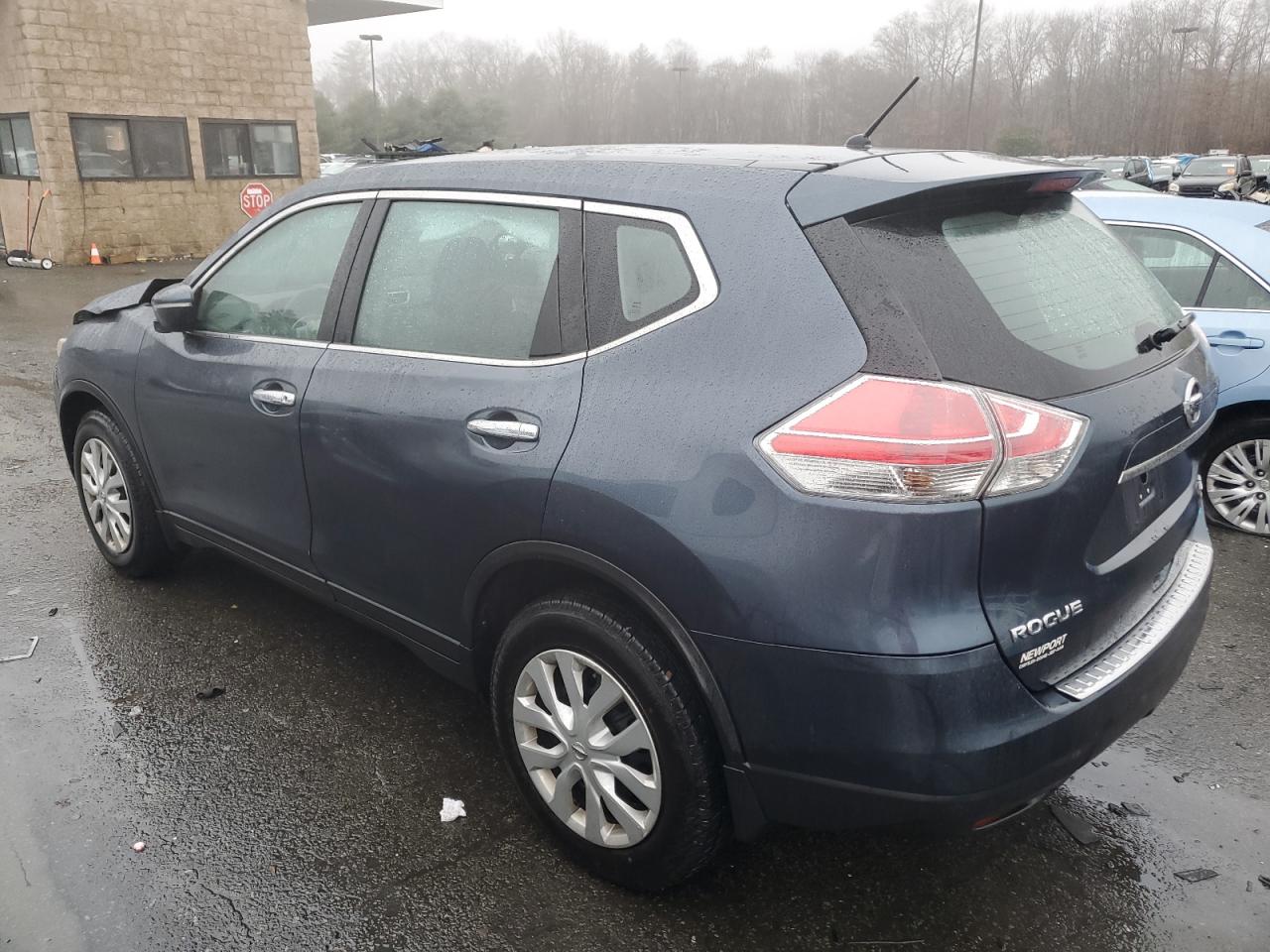 2014 Nissan Rogue - Image 2