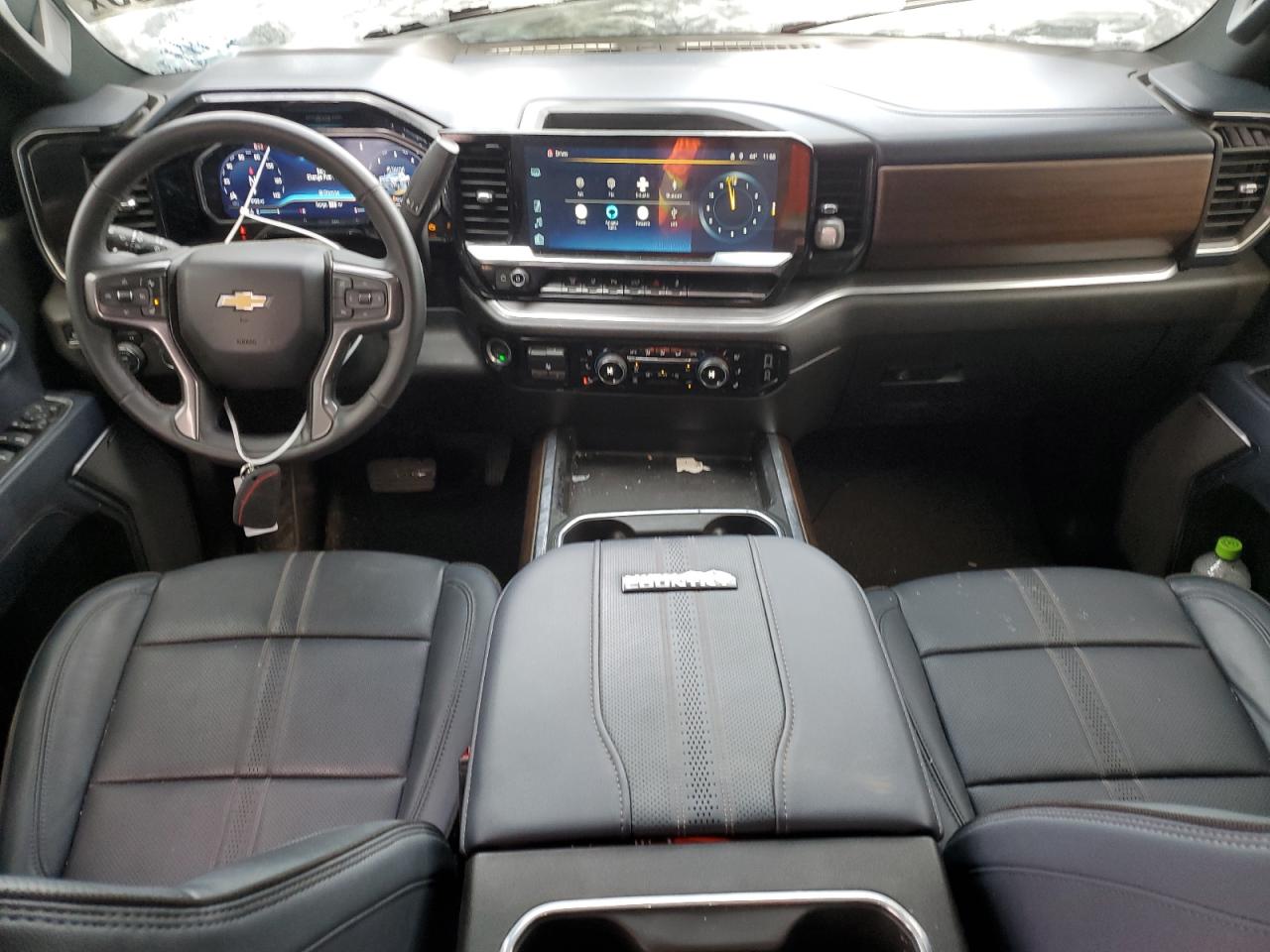 2024 Chevrolet Silverado - Image 8