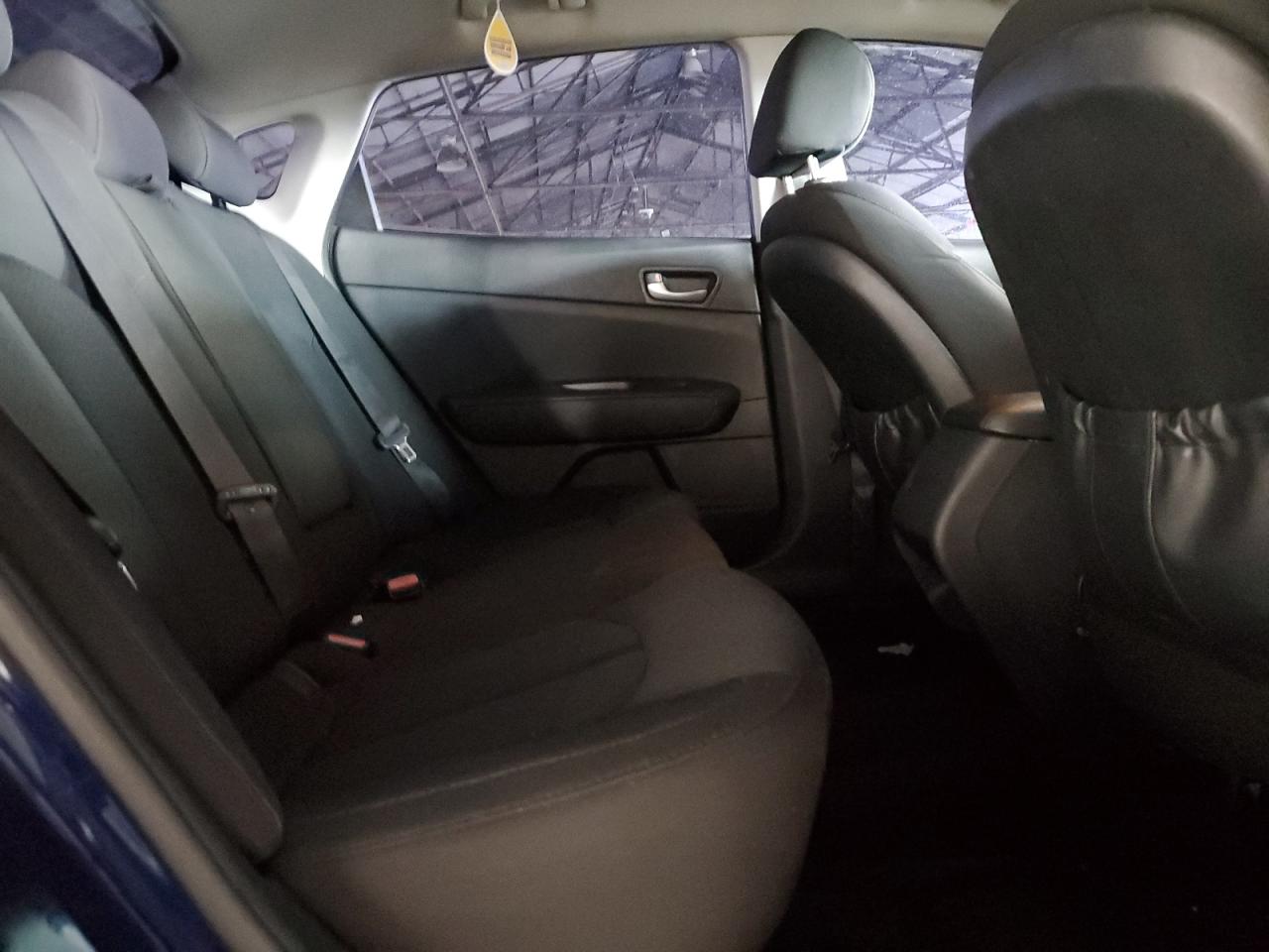 2018 Kia Optima - Image 10