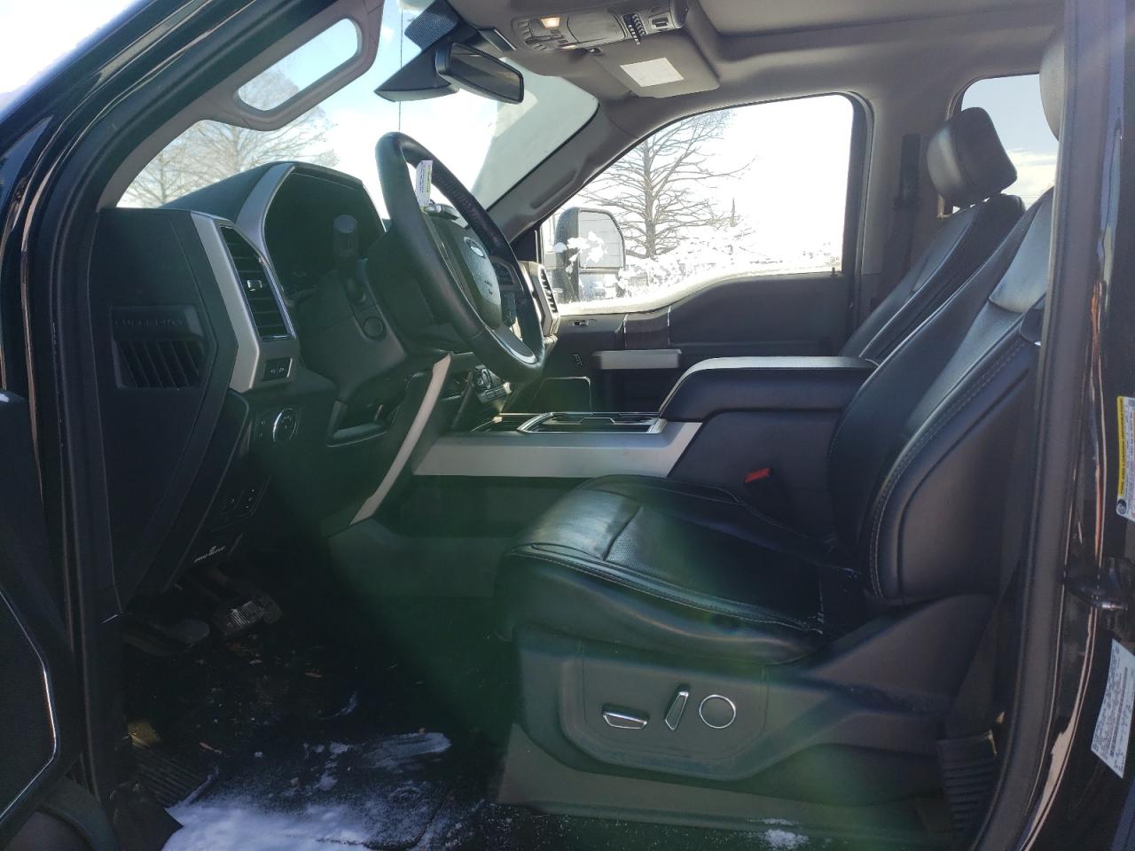 2019 Ford F350 - Image 7