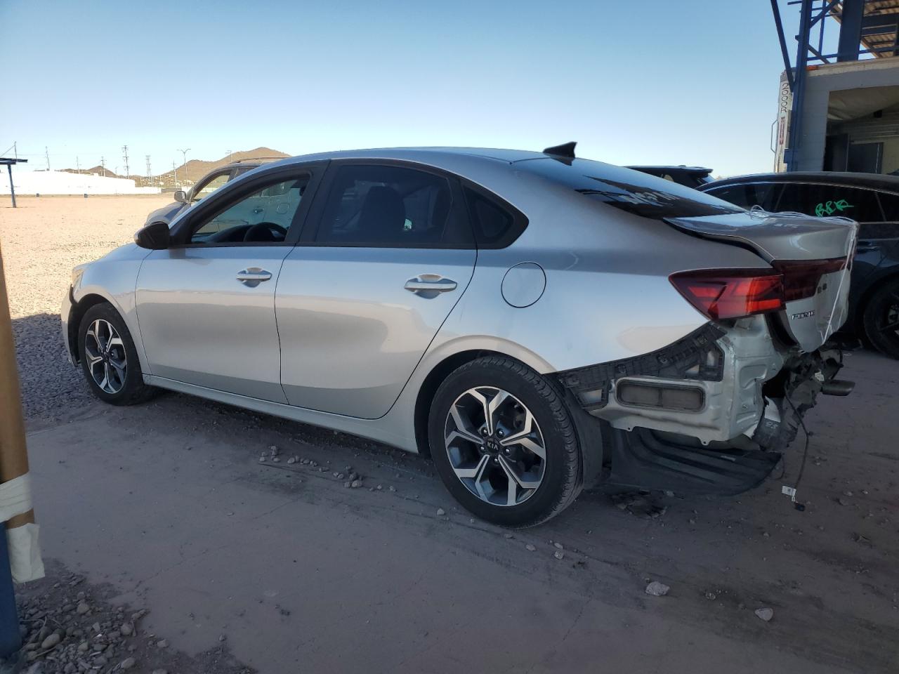 2019 Kia Forte - Image 2