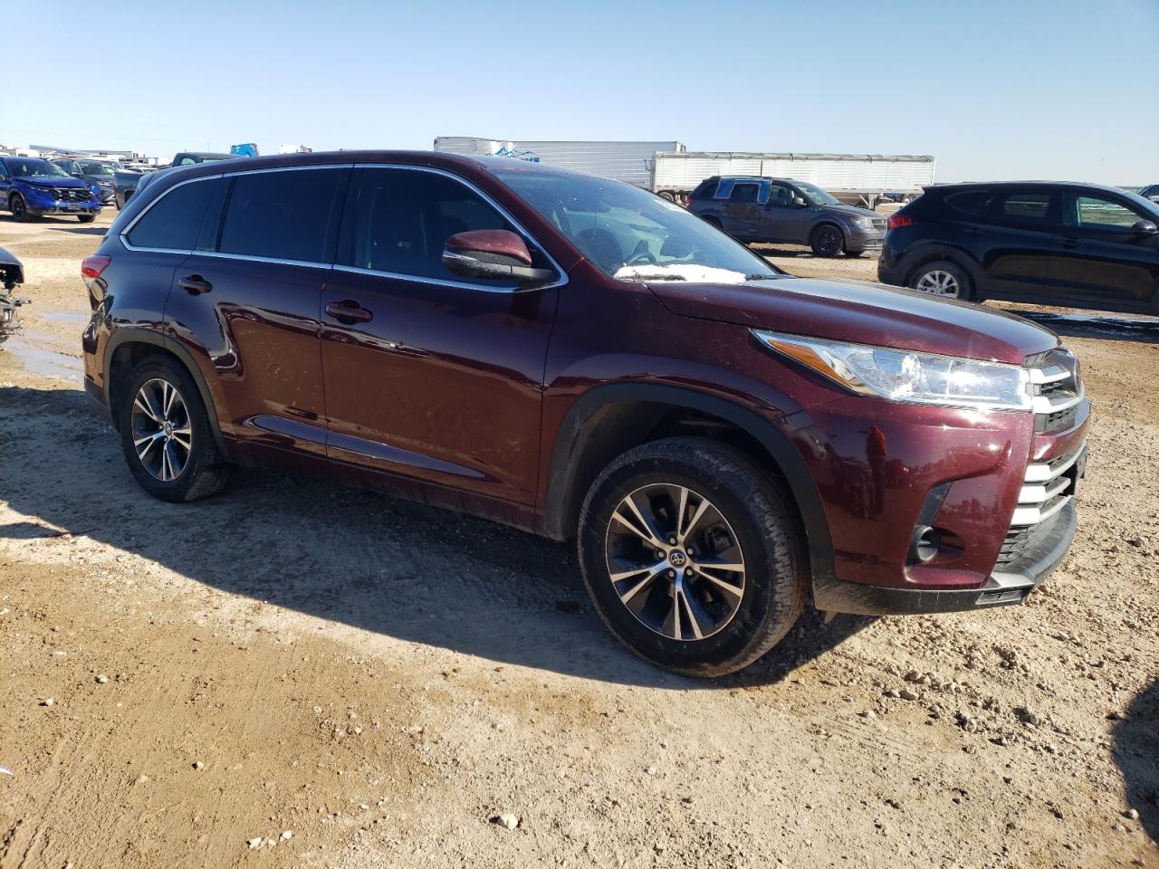 2017 Toyota Highlander - Image 4
