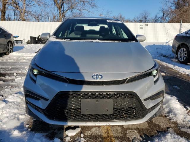  TOYOTA COROLLA 2023 Сріблястий