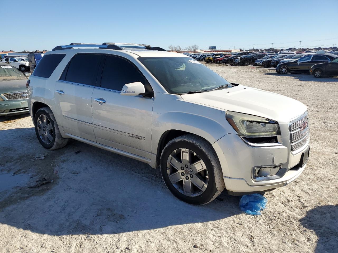 2013 GMC Acadia - Image 4