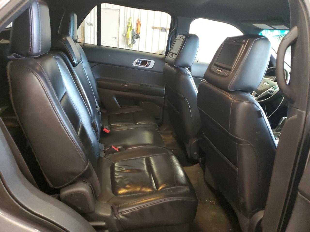 2012 Ford Explorer - Image 11