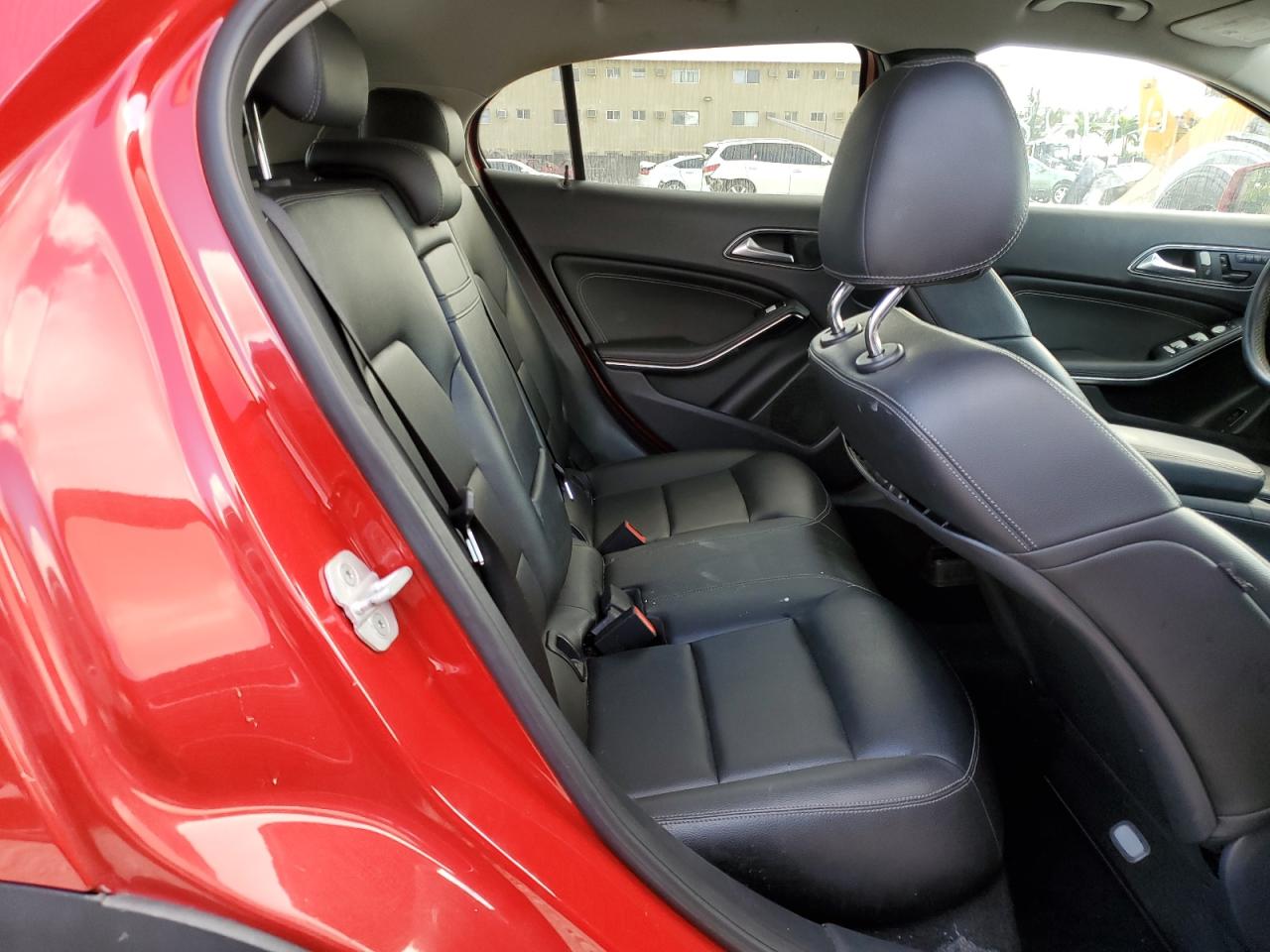 2015 Mercedes-Benz GLA-klasse - Image 10