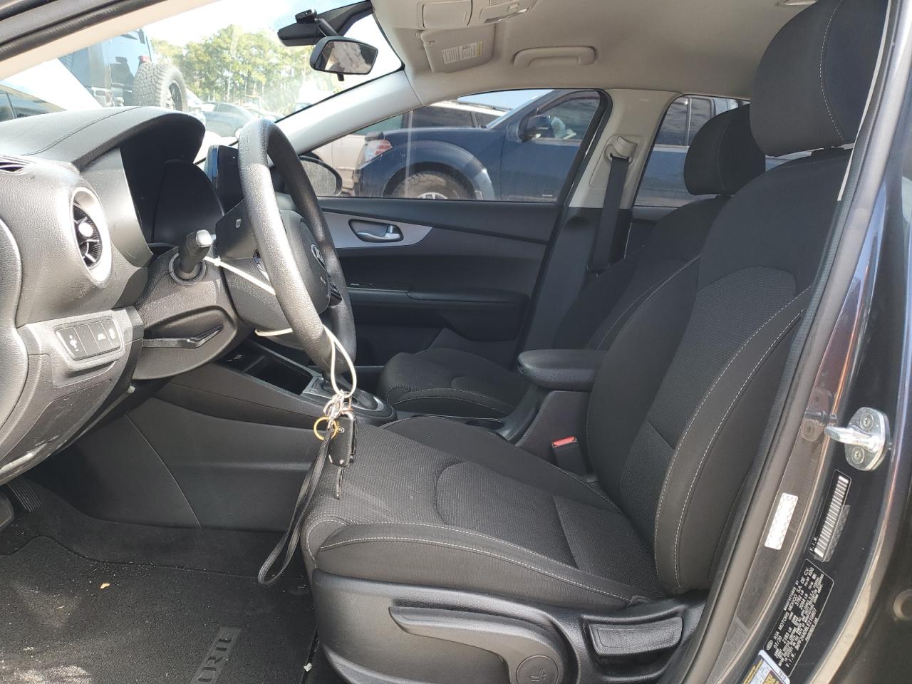 2020 Kia Forte - Image 7