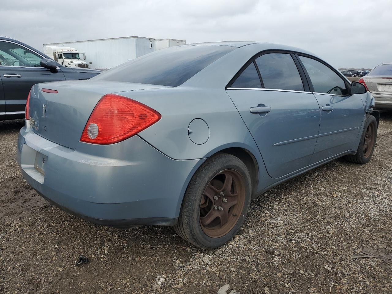 2007 Pontiac G6 - Image 3