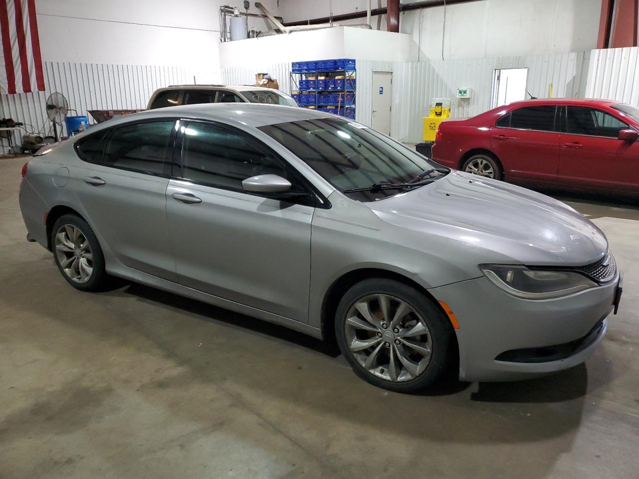 VIN 1C3CCCBB6FN505643 2015 CHRYSLER 200 no.4