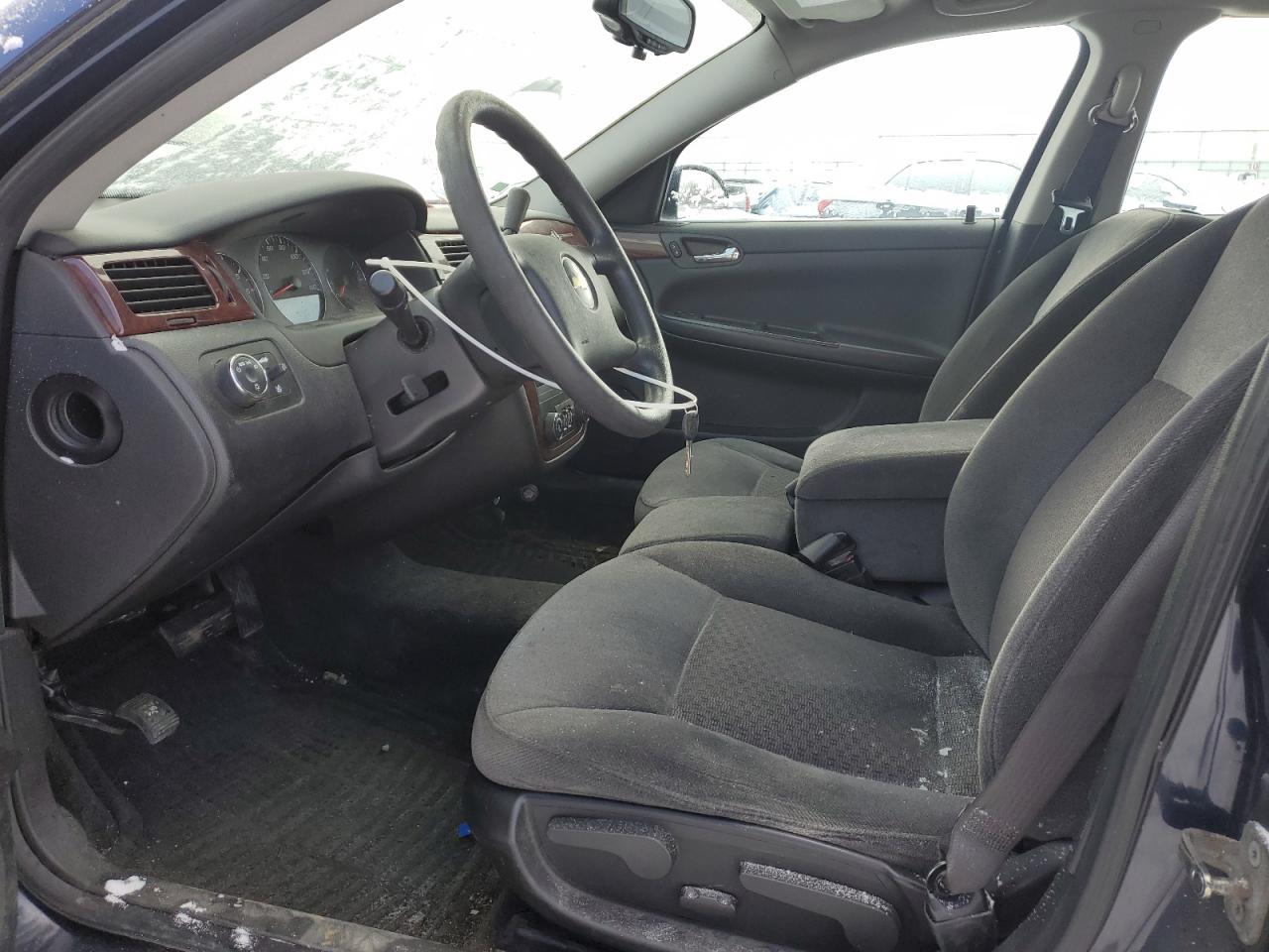 2009 Chevrolet Impala - Image 7