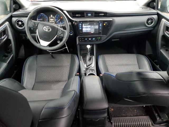 Седаны TOYOTA COROLLA 2017 Серебристый