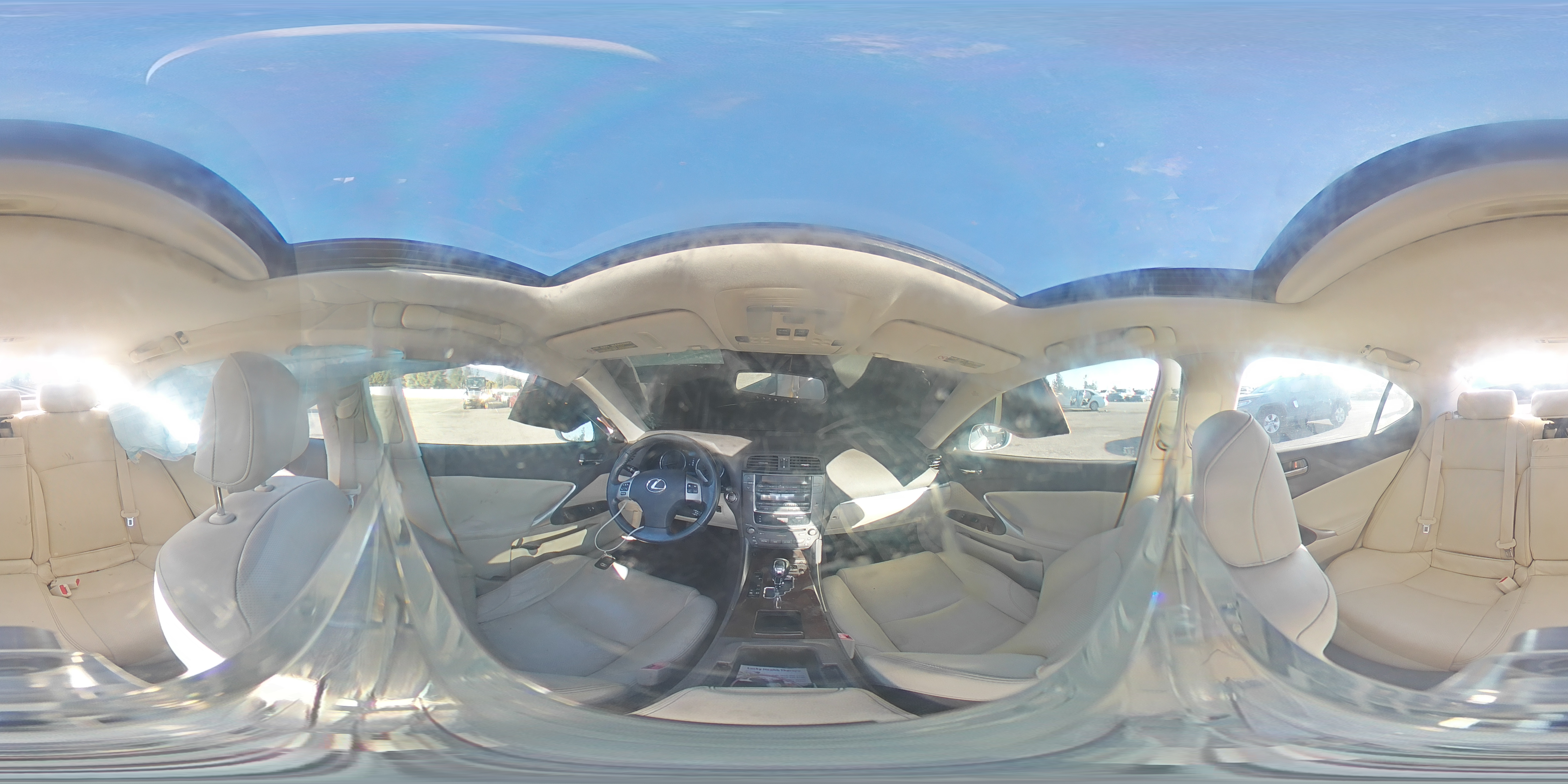 2011 Lexus IS - Image 12