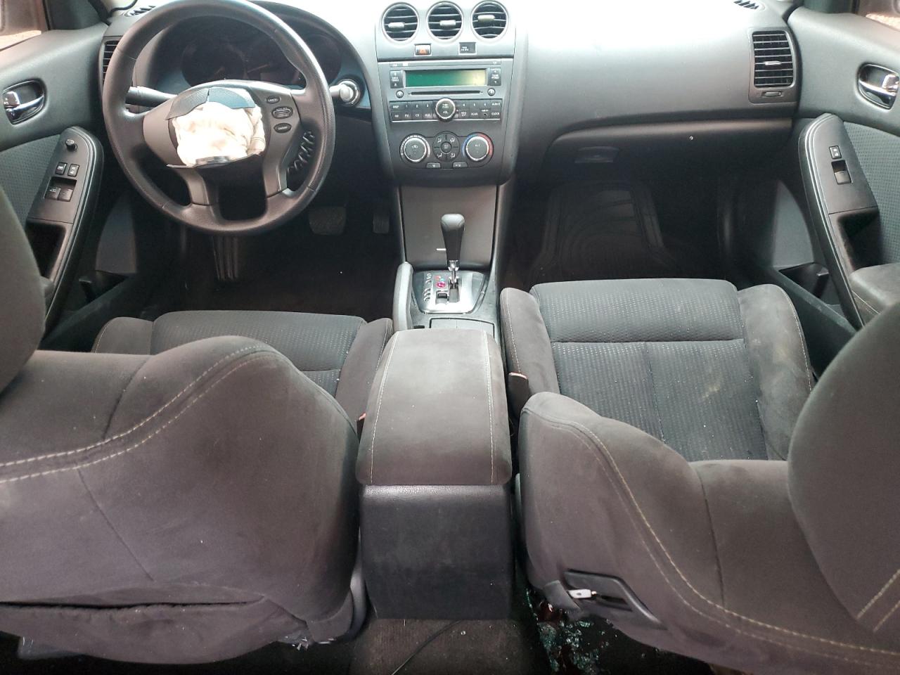 2013 Nissan Altima - Image 8