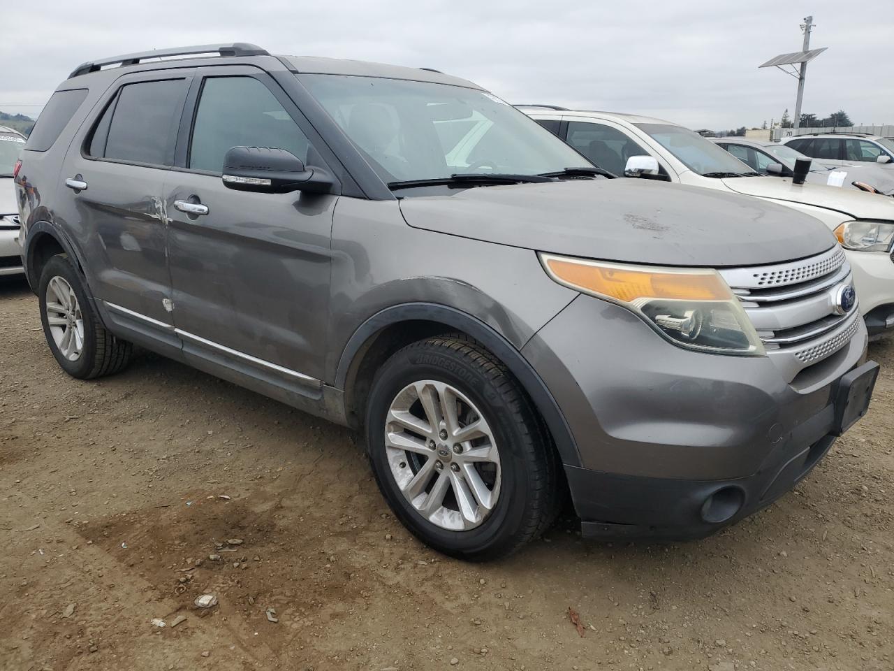 2011 Ford Explorer - Image 4