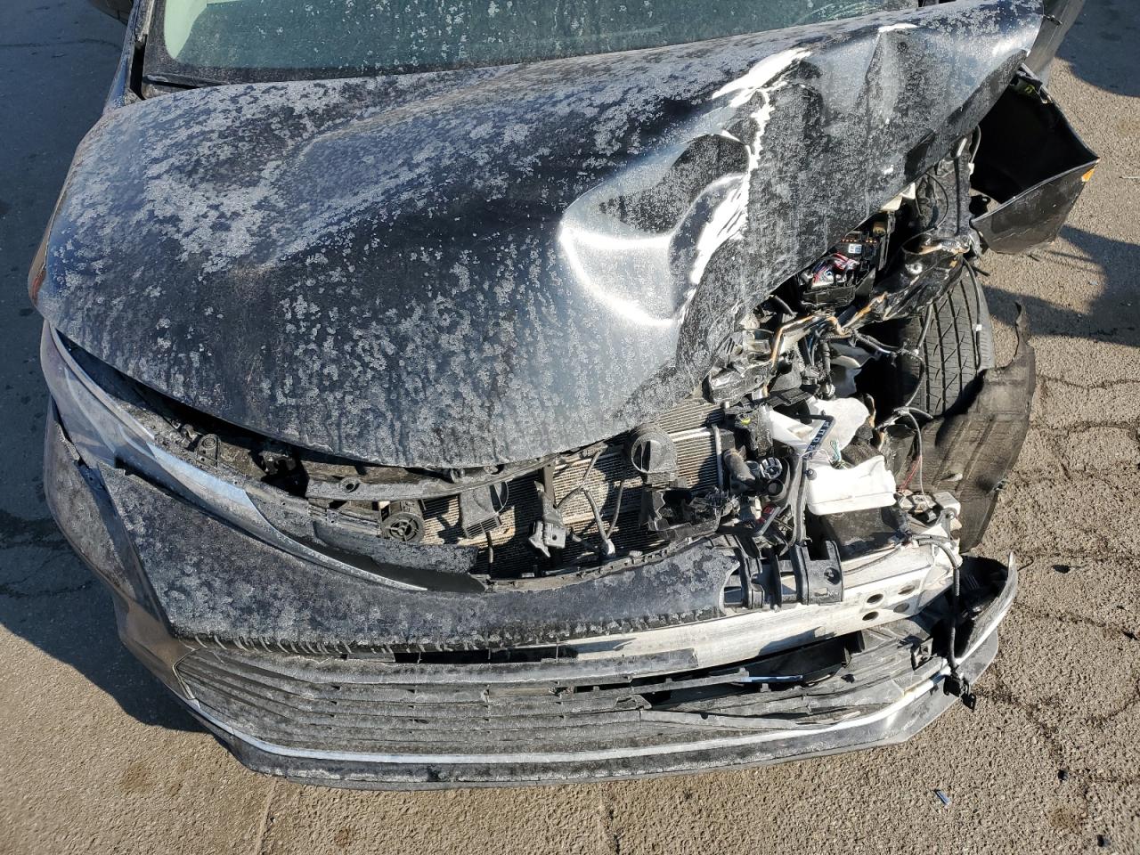 2021 Toyota Sienna - Image 12