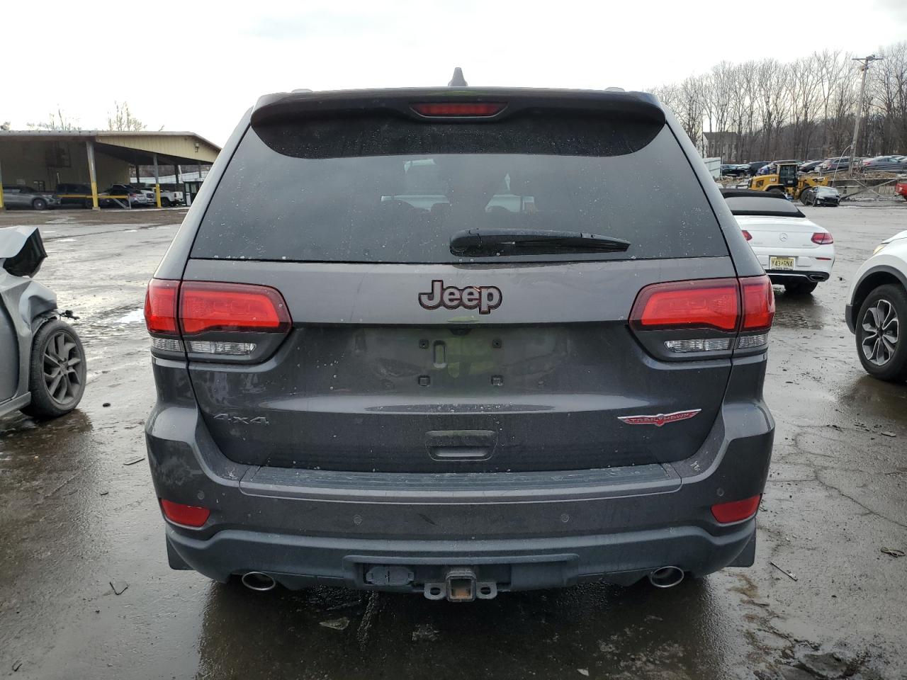 2018 Jeep Grand Cherokee - Image 6