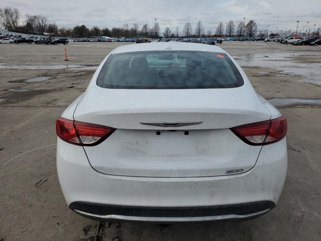 2015 Chrysler 200 - Image 6