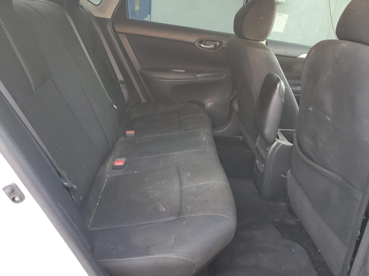 3N1AB7AP3JY293132 NISSAN SENTRA 2018