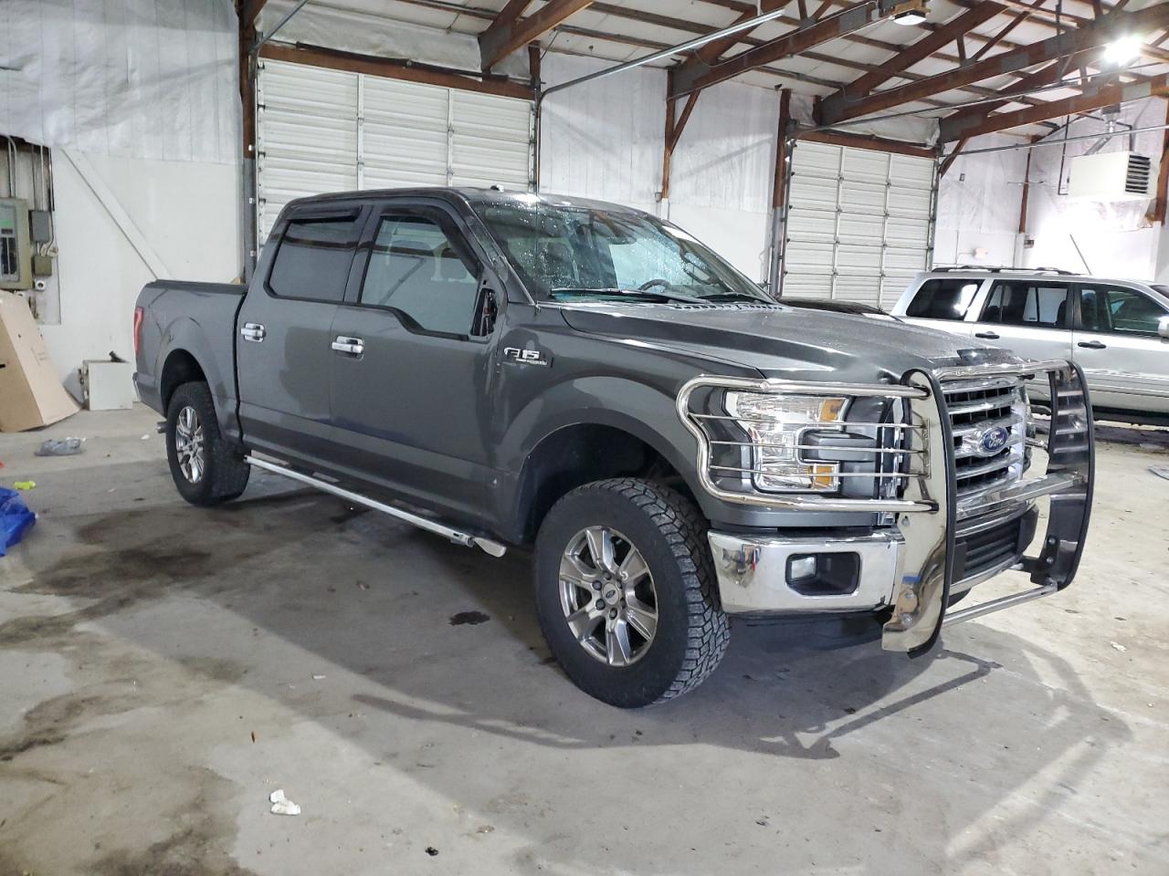 2015 Ford F-150 - Image 4