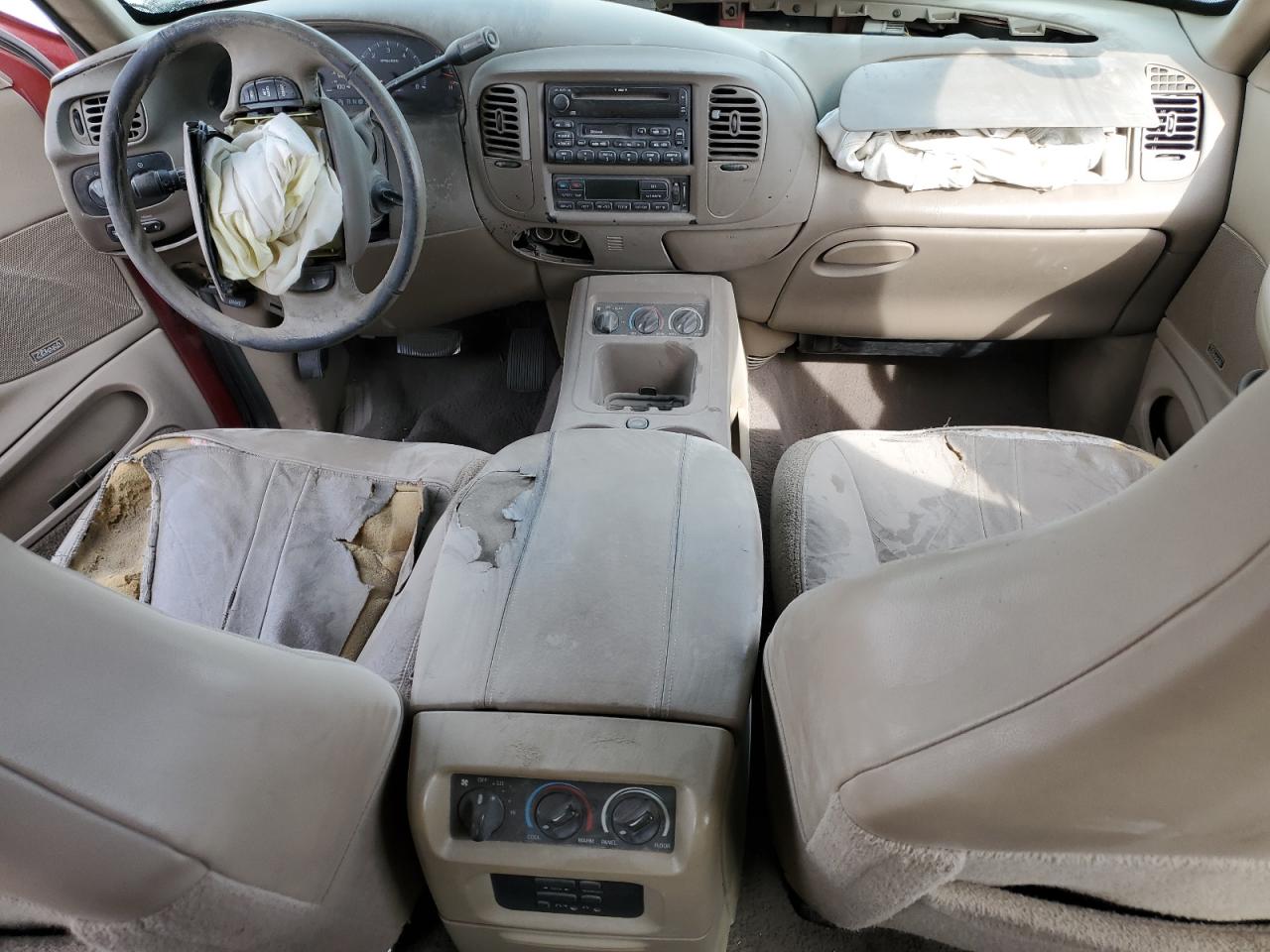2000 Ford Expedition - Image 8