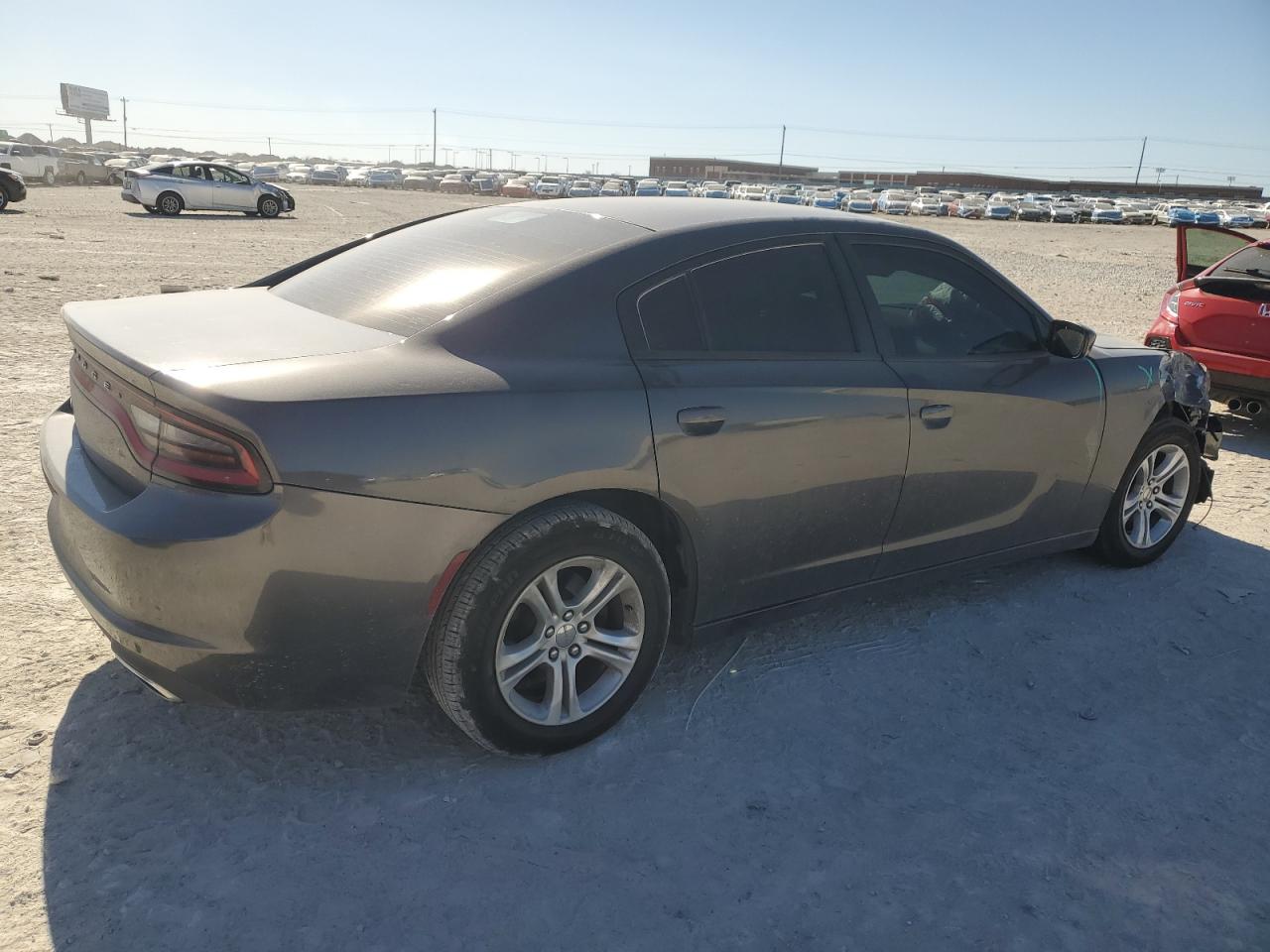 2016 Dodge Charger - Image 3