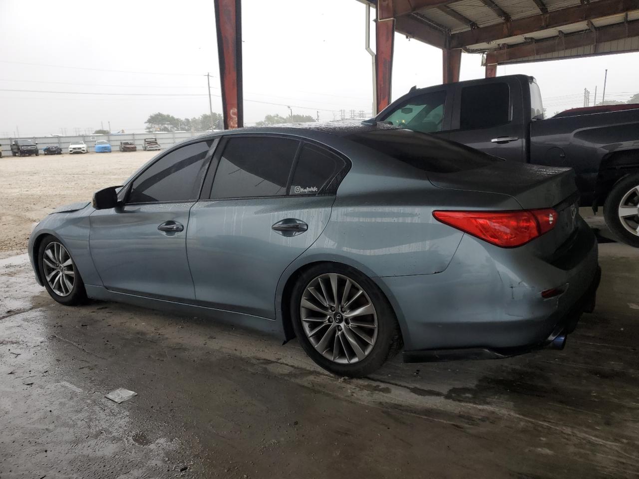 2017 Infiniti Q50 - Image 2