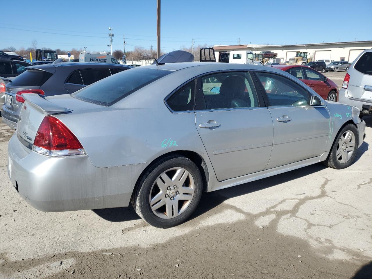 2011 Chevrolet Impala - Image 3