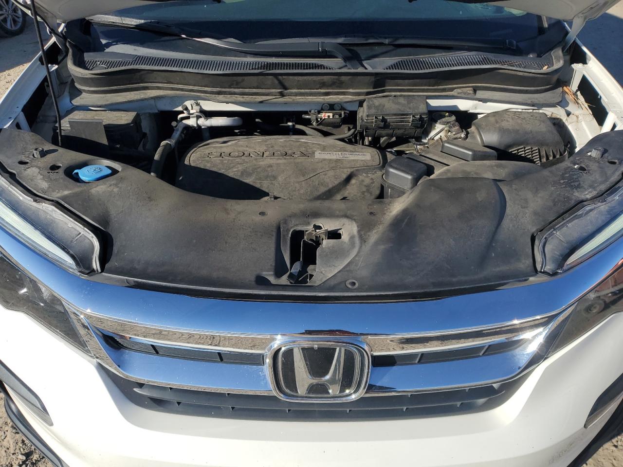 2019 Honda Pilot - Image 13