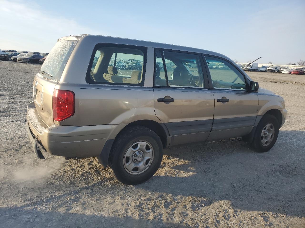 2004 Honda Pilot - Image 3