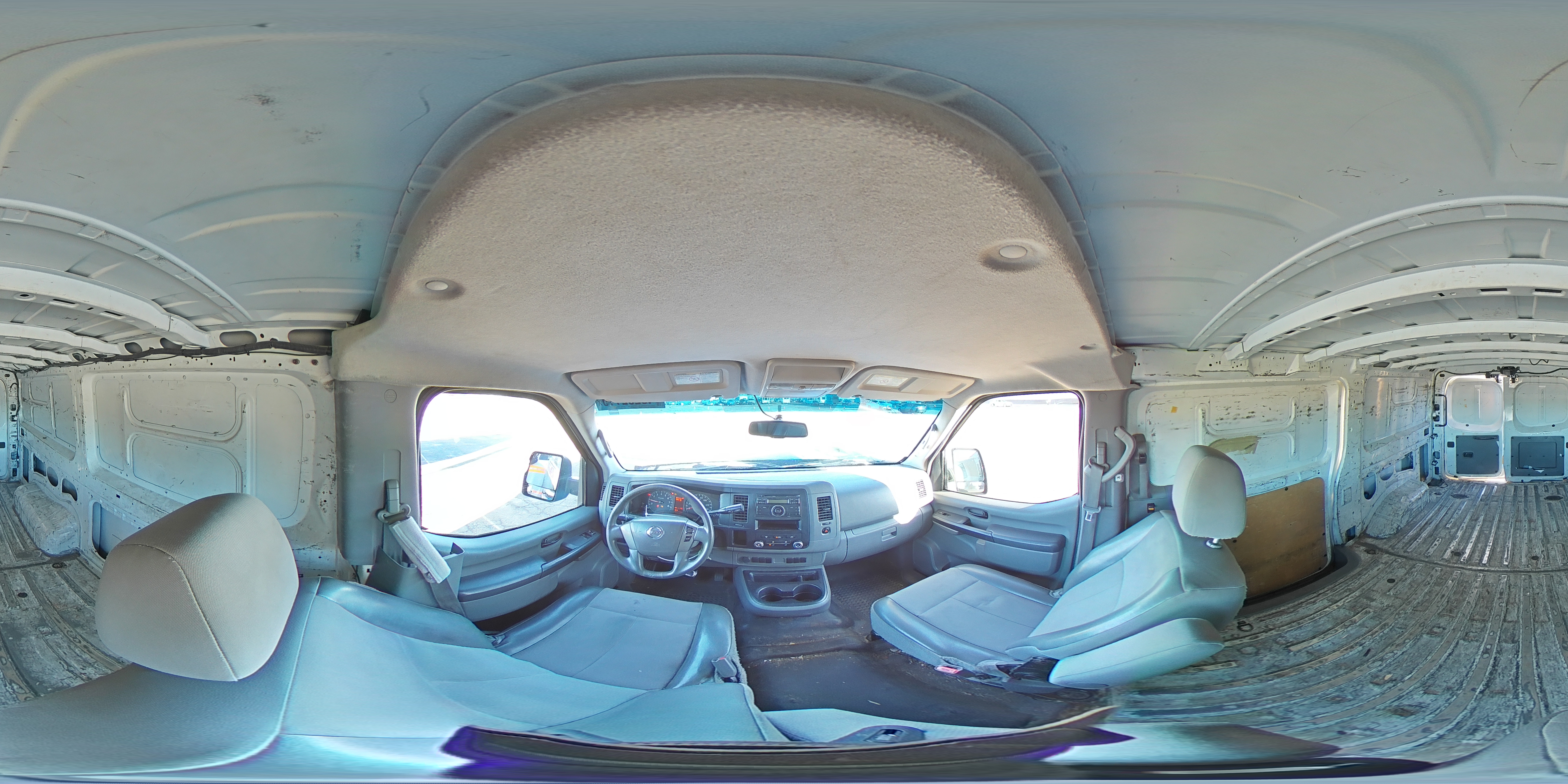 2016 Nissan NV - Image 13