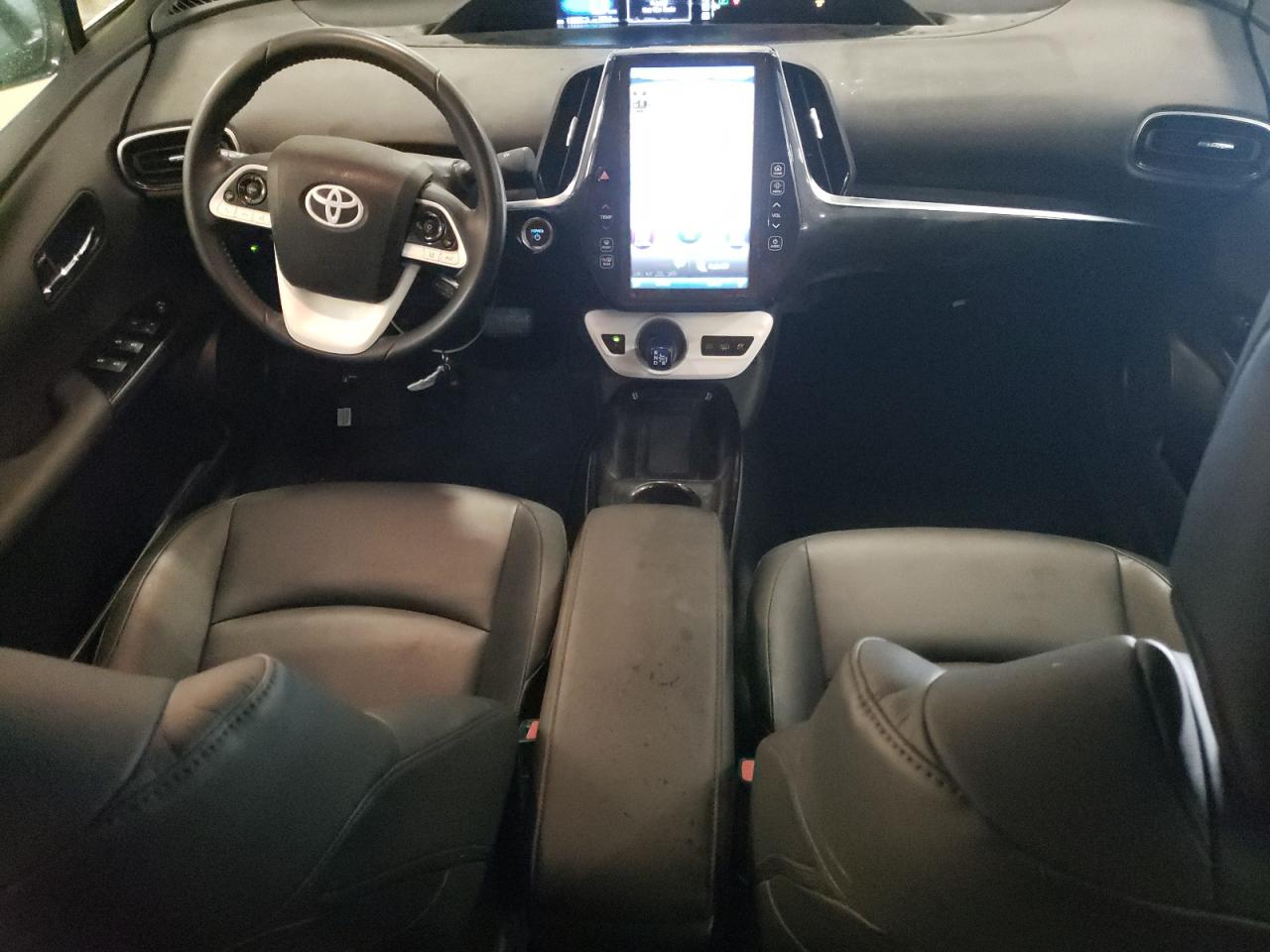 2018 Toyota Prius - Image 8