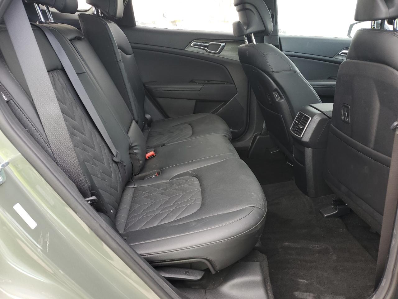 2024 Kia Sportage - Image 11